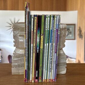 Scooby Doo Lot of 16 Steps to Reading to Chapter Books Classroom Storytime Novel